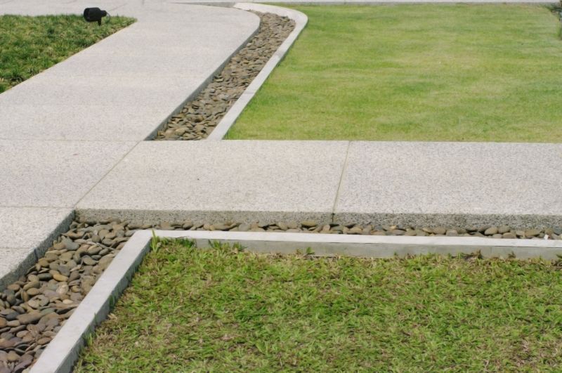 Concrete Edging and Borders