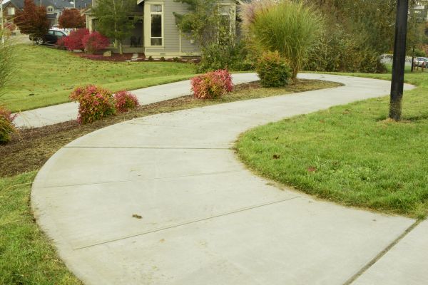 Cost of Concrete Sidewalk Replacement in Bellevue