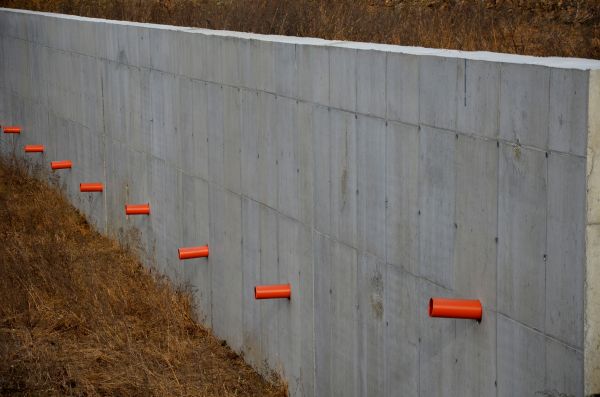 Cost of Concrete Wall Installation in Bellevue