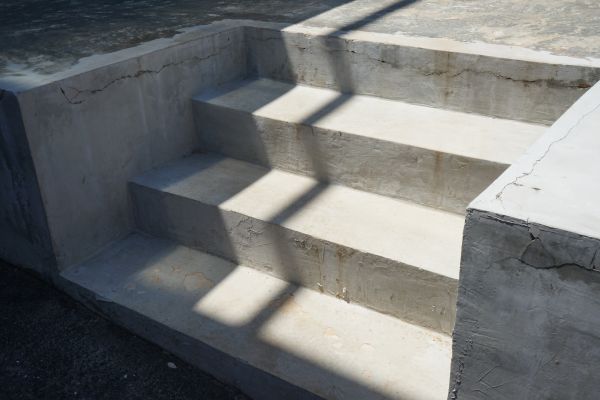 Cost of Cement Steps Replacement in Bellevue