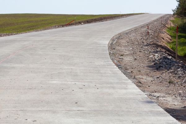 Cost of Driveway Cementing in Bellevue