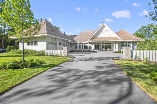Cost of Driveway Concreting in Bellevue