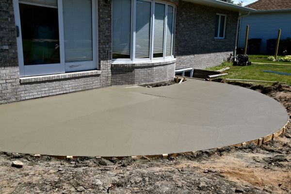 Cost of Deck Concrete Construction in Bellevue