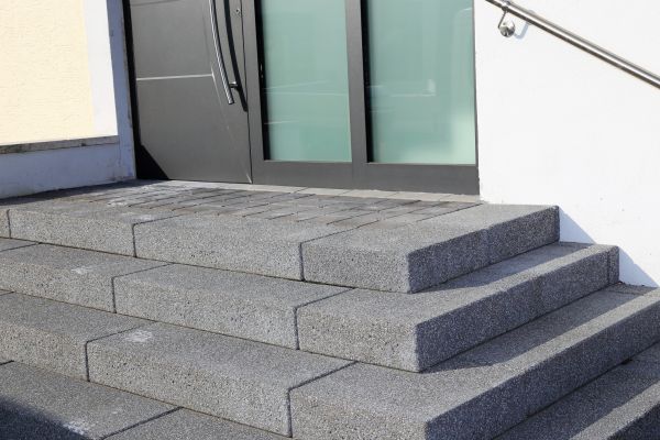 Cost of Custom Steps Installation in Bellevue