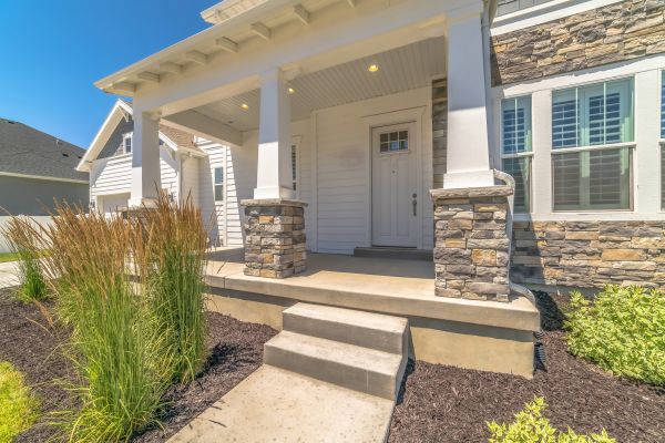 Cost of Steps Pouring in Bellevue